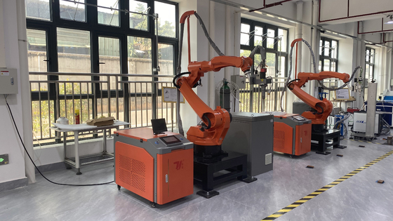 Automatische lasersweismachine met 6 assen