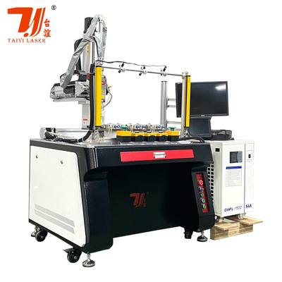 Op maat gemaakte automatische lasersweismachine met 4 assen van 1500 W voor theepot-spout