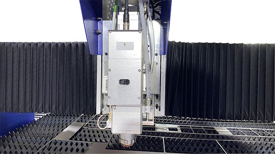 Beste Prijs Lasersnijmachine 3000 X 1500 Volledige Kit Set Raycus 2000w Laserbron Raytols BM110
