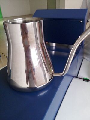 Automatische lasersweismachine met roestvrij staalketel spout